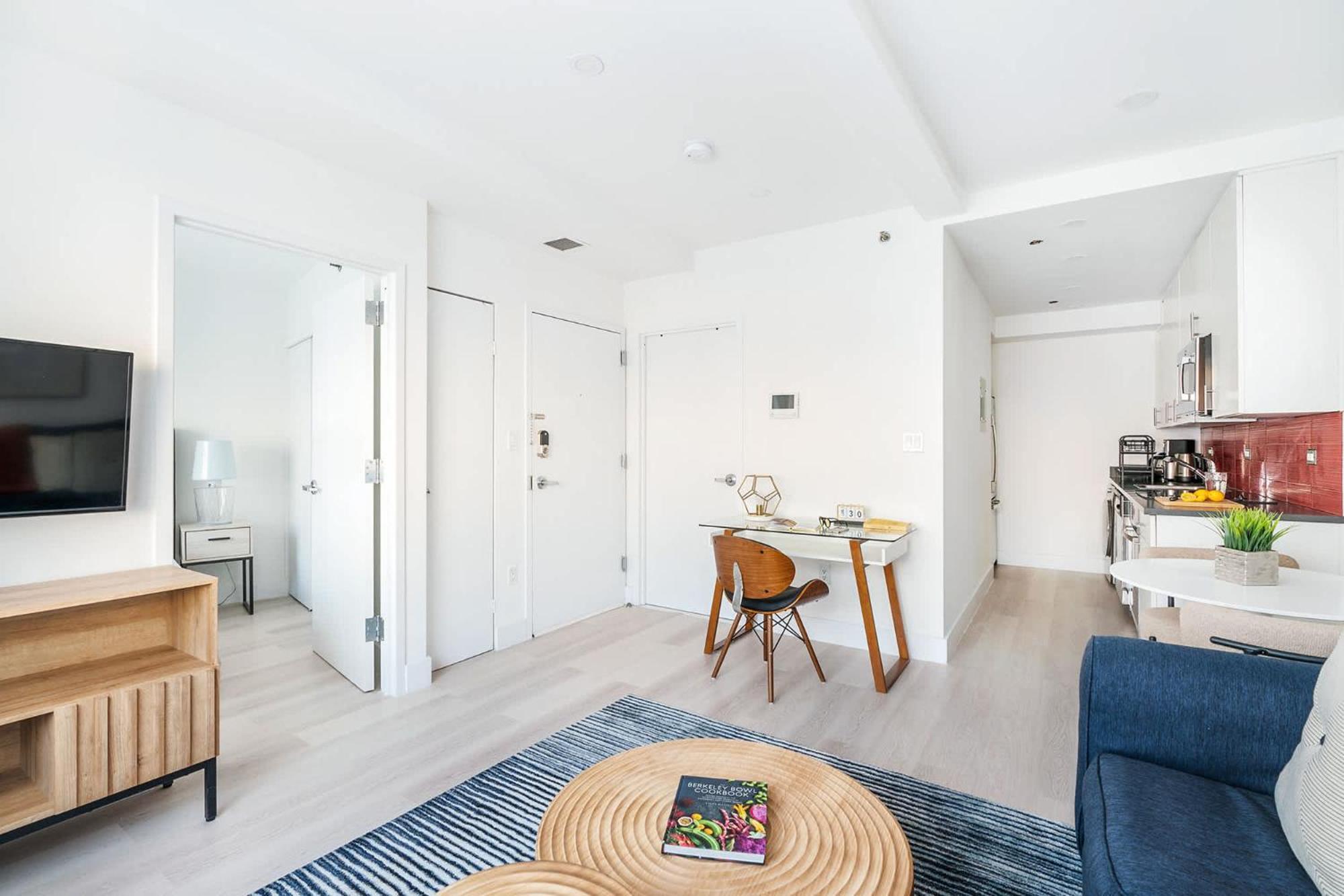 809-2a Gorgeous 1br New W&d Modern Location New York