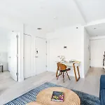 809-2A Gorgeous 1Br New W&D Modern Best Location